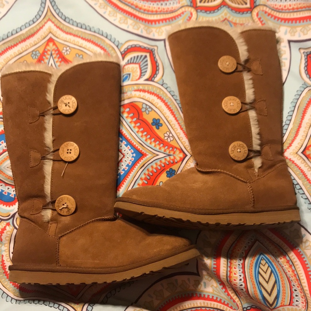 UGG original Bailey button tall boots
